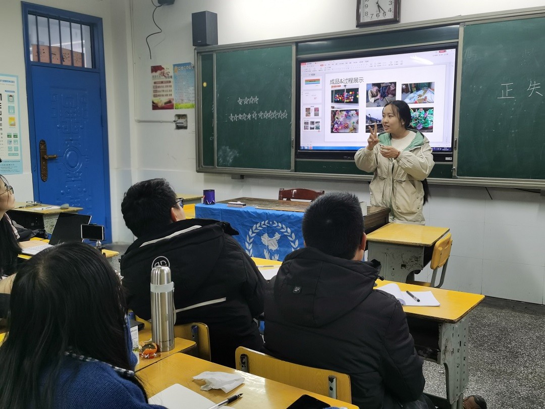 沅陵创客.jpg