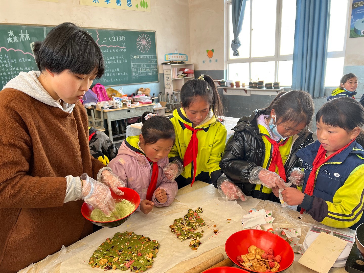 7-云南学校直播3.jpg