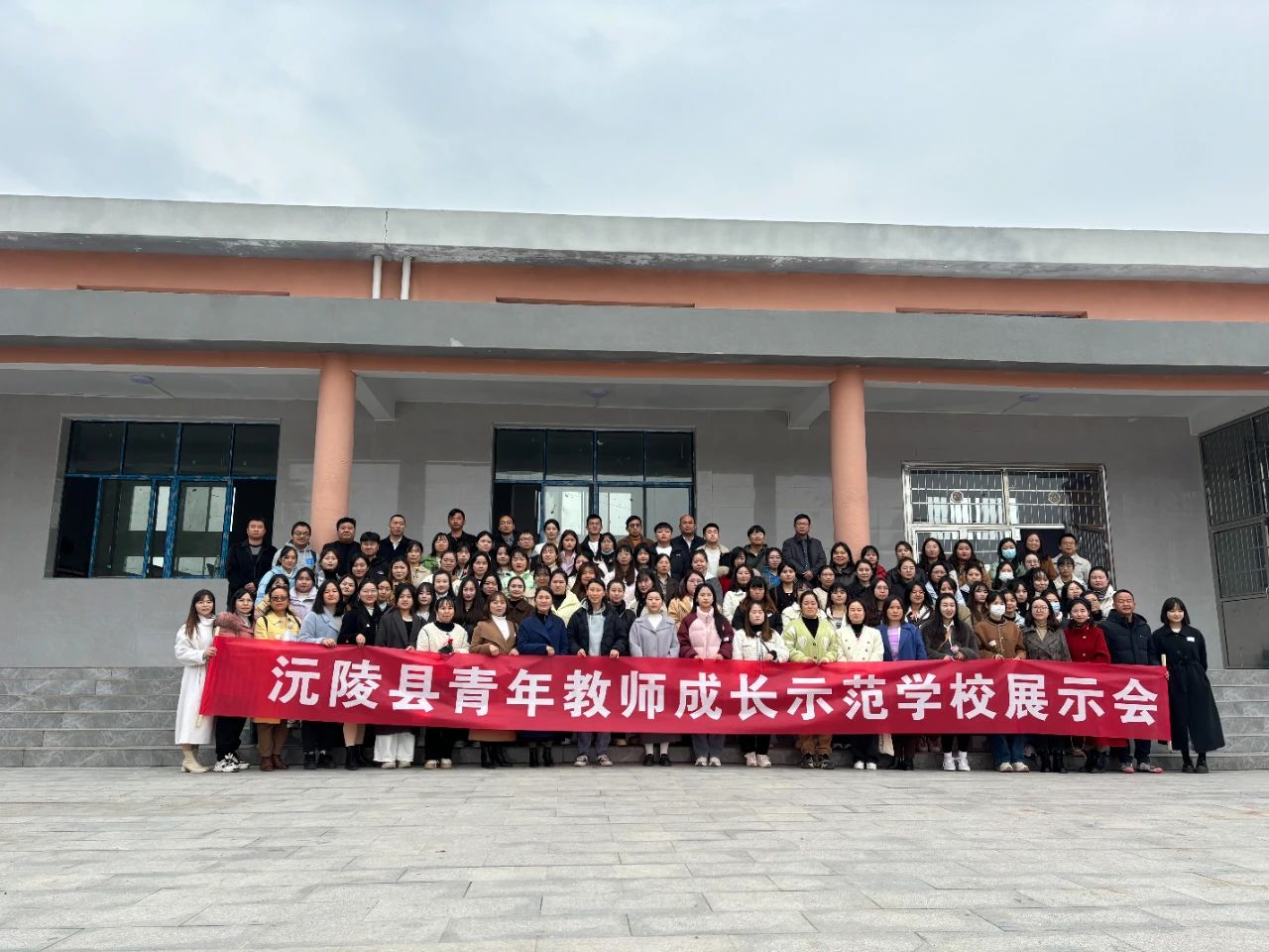6b1f65ffd160fc4599e91670d96a1b3a.jpg